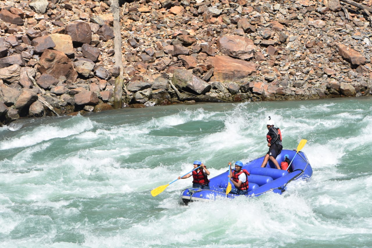 rafting image rafting image